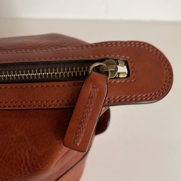 Bosca Est. 1911 Leather Toiletry Case - Picture 4 of 7